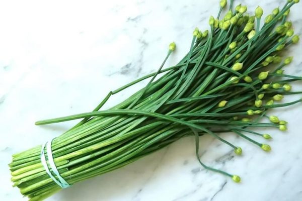 4 Cách chữa mề đay bằng lá hẹ