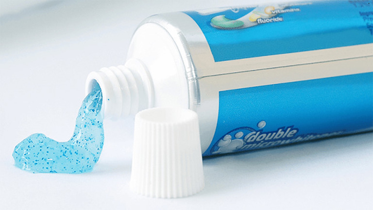 Dùng kem đánh răng chống xuất tinh sớm có cách thực hiện rất đơn giản và mang lại hiệu quả