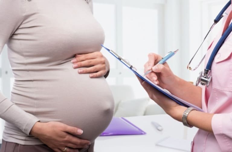 Mọi phuong pháp điều trị viêm da cơ địa khi mang thai cần thông qua ý kiến bác sĩ trước khi thực hiện.