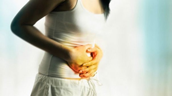 Đau dạ dày từng cơn có thể là triệu chứng viêm loét dạ dày cấp tính