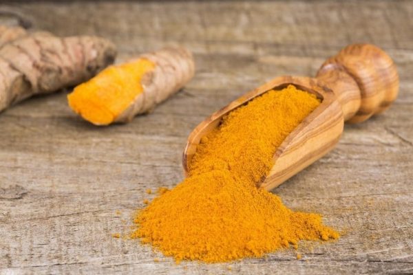 Người bị đau dạ dày có thể dùng tinh bột nghệ