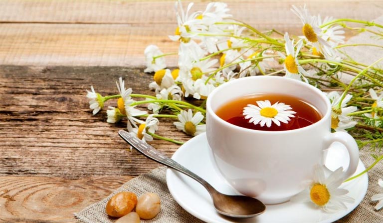 cách chữa viêm đại tràng tại nhà bằng trà hoa cúc