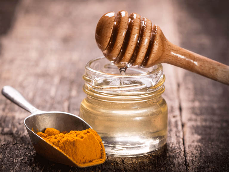 Nghệ và mật ong là vị thuốc dân gian có tác dụng tốt trong việc điều trị viêm loét dạ dày