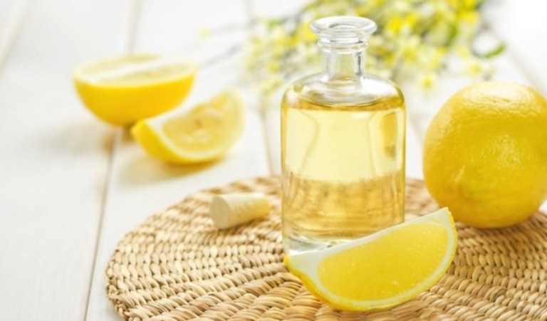 Chữa bệnh sỏi đường mật trong gan tại nhà bằng dầu oliu và nước cốt chanh tươi