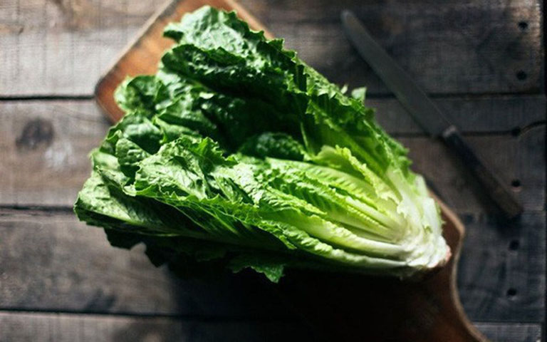 Người bị sỏi ống mật chủ nên tăng cường bổ sung rau xanh vào trong thực đơn ăn uống hàng ngày