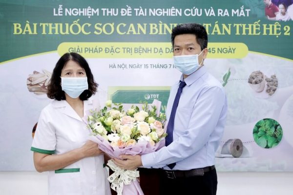 Nghiệm thu đề tài nghiên cứu và ra mắt Sơ can Bình vị tán thế hệ 2 đặc trị bệnh dạ dày