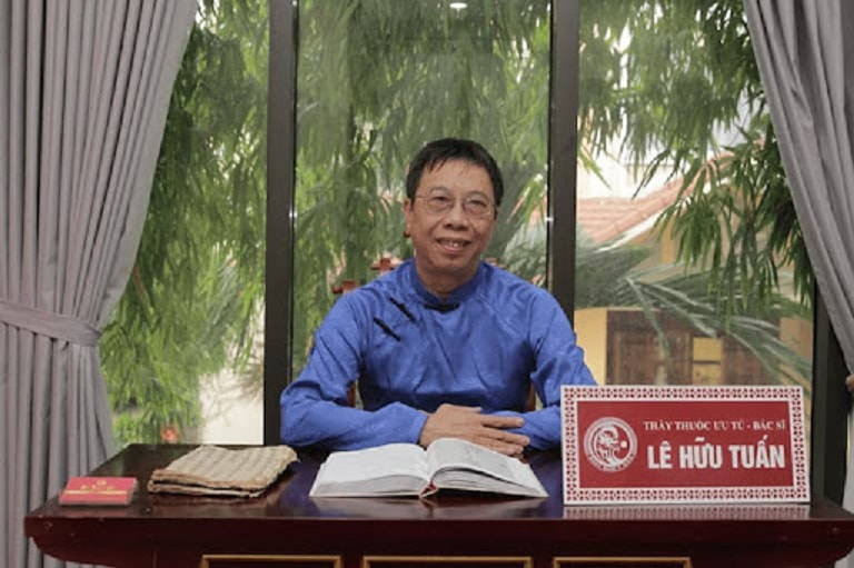 TTƯT – BS CKII Lê Hữu Tuấn, Nguyên Phó Giám đốc phụ trách chuyên môn bệnh viện YHCT Trung ương
