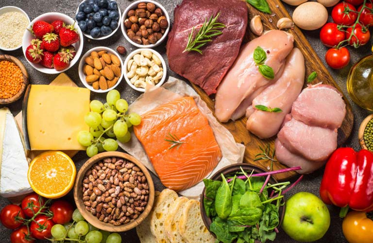 Tăng cường sức đề kháng bằng cách ăn uống đầy đủ dinh dưỡng